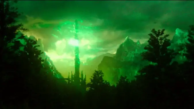 Warcraft movie trailer shows of Medivh and Khadgar